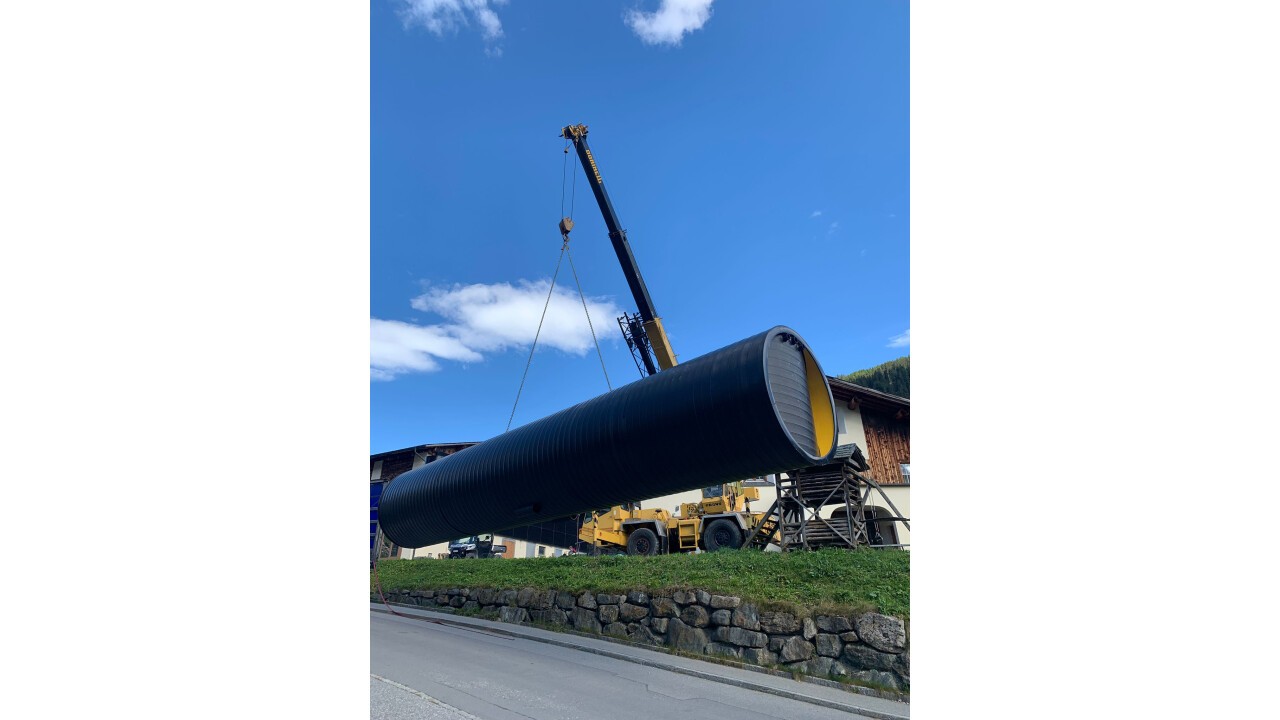 Volumen 50'000 Liter / Masse: Durchmesser 2200 mm, Länge 13'500 mm