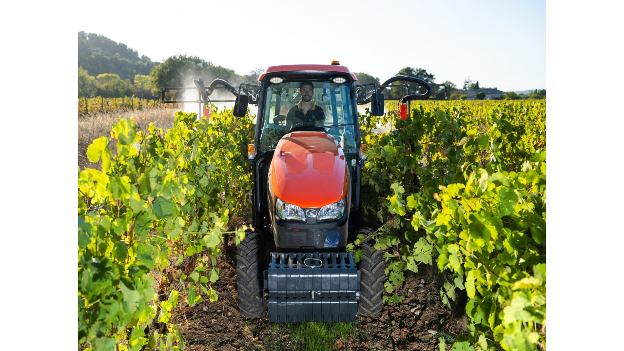 Kubota M5-002 Narrow - verschiedene Breiten dank vieler Bereifungsvarianten